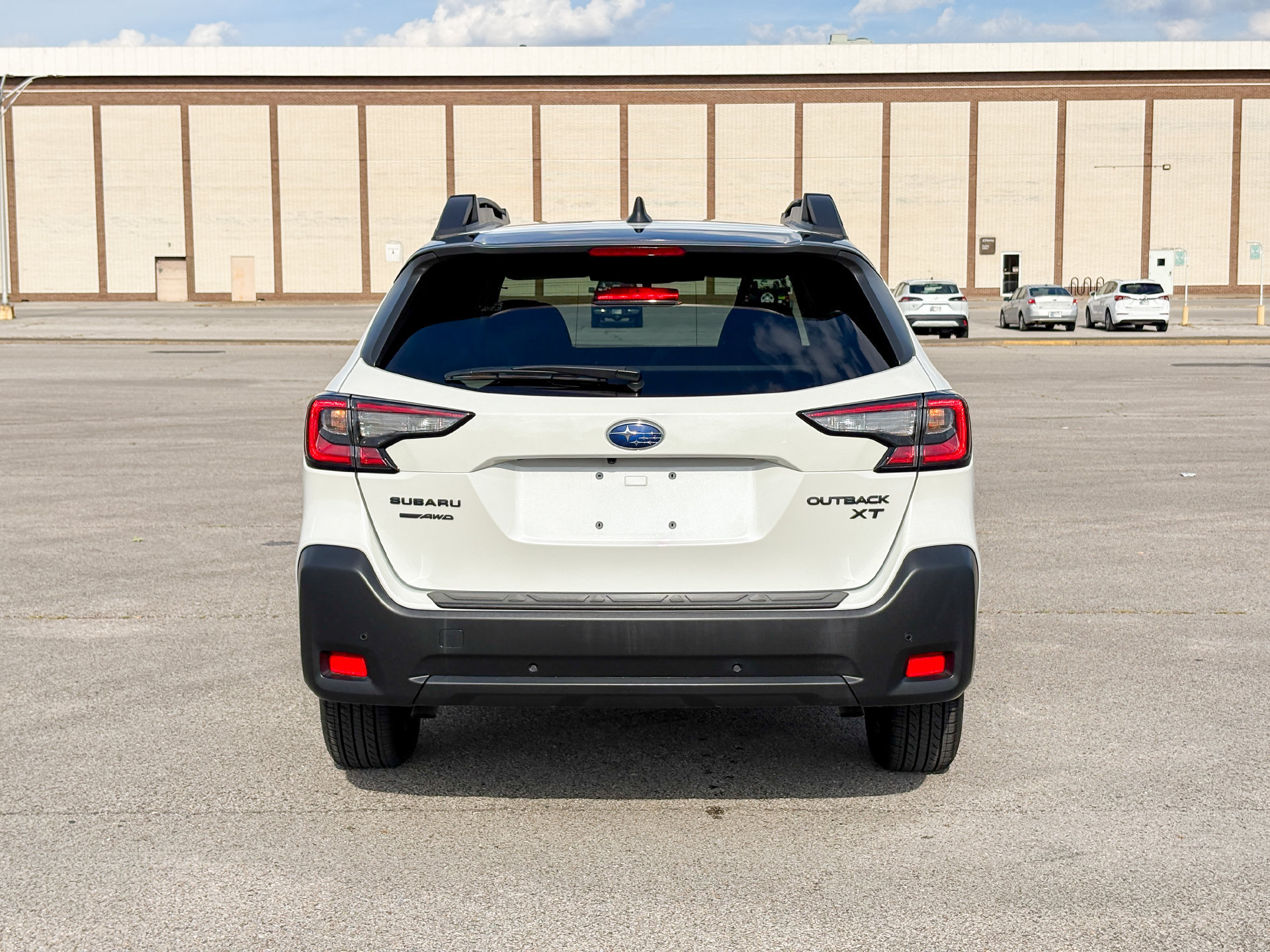 Used 2024 Subaru Outback Onyx Edition XT AWD/4WD image 7