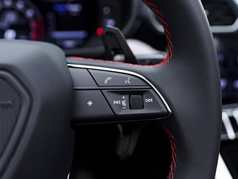 Used 2022 Lamborghini Urus image 65