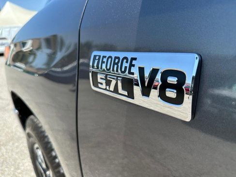 Used 2017 Toyota Tundra SR5 image 46