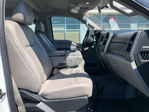 Used 2018 Ford F350 XL w/ Power Equipment Group AWD/4WD image 28