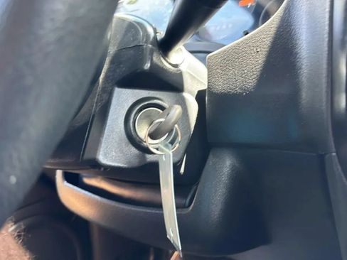 Used 2016 Jeep Compass Sport w/ Power Value Group FWD image 18