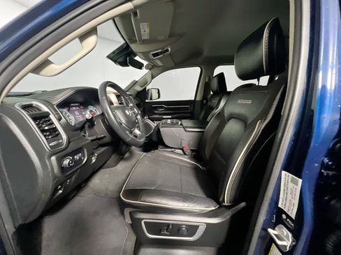 Used 2022 RAM 1500 Laramie AWD/4WD image 14
