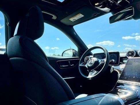 Certified 2023 Mercedes-Benz C 300 4MATIC Sedan image 15