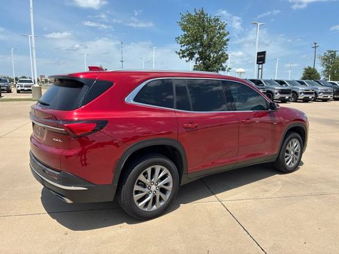 Used 2026 Buick Enclave Preferred w/ Power Package FWD image 4