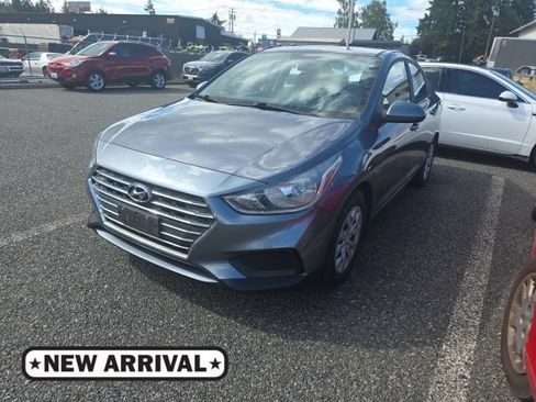 Used 2019 Hyundai Accent SE FWD image 1