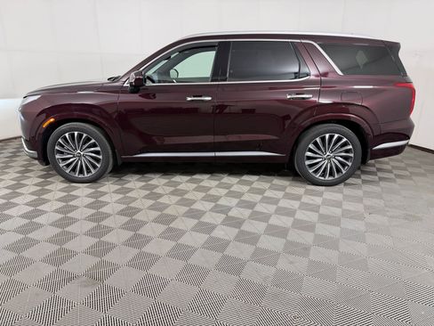 Used 2023 Hyundai Palisade Calligraphy AWD/4WD image 2