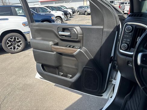 Used 2023 Chevrolet Silverado 2500 LT w/ Convenience Package image 16