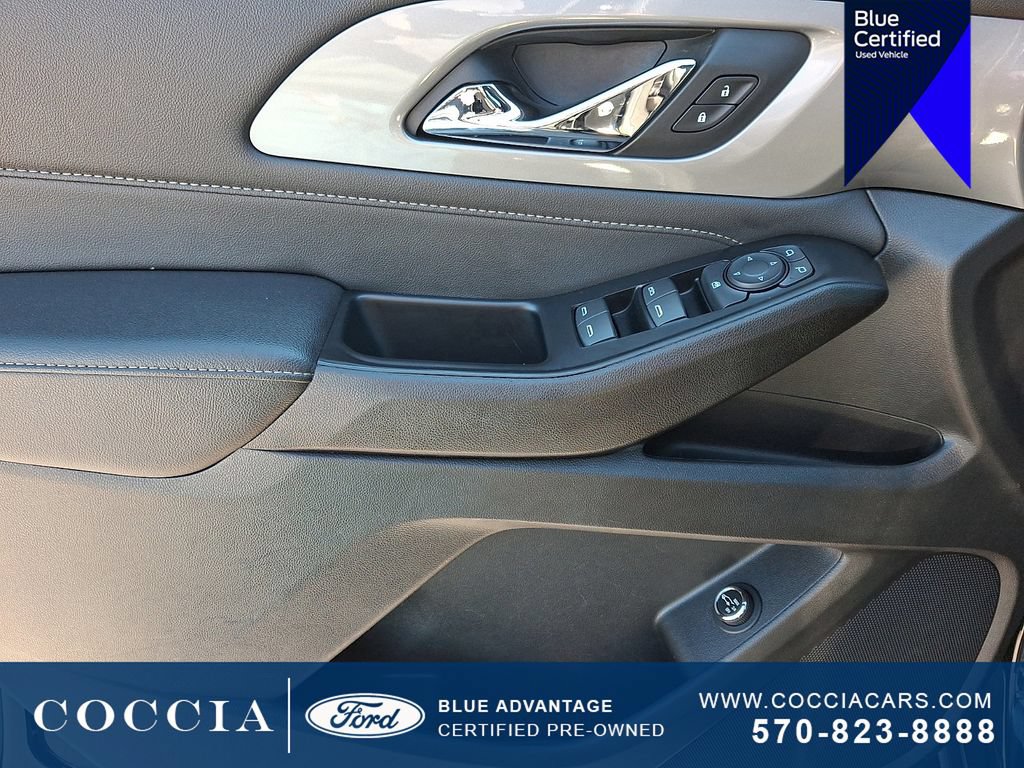 Used 2023 Chevrolet Traverse LT w/ LPO, Floor Liner Package AWD/4WD image 13