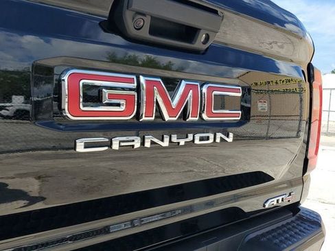 New 2026 GMC Canyon AT4 AWD/4WD image 7