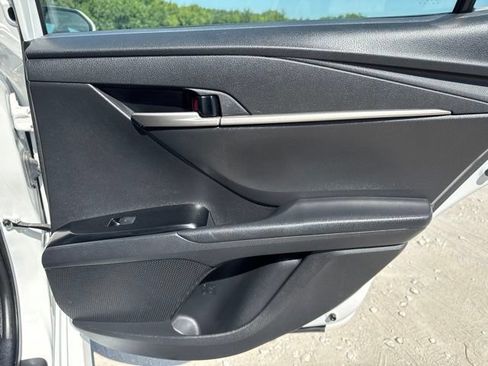 Used 2025 Toyota Camry LE FWD image 20