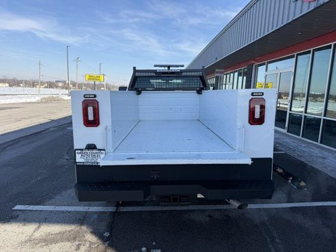 Used 2023 Chevrolet Silverado 3500 W/T w/ WT Fleet Convenience Package image 5