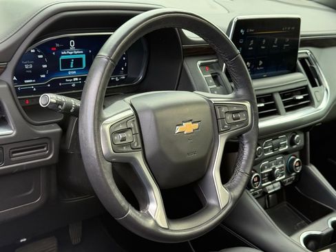 Used 2022 Chevrolet Tahoe LT w/ LT Signature Plus Package RWD image 20