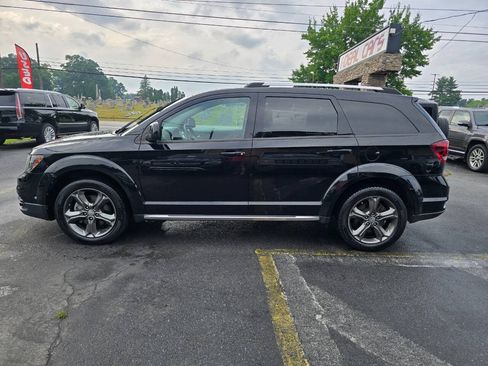 Used 2015 Dodge Journey Crossroad w/ Flexible Seating Group FWD image 6