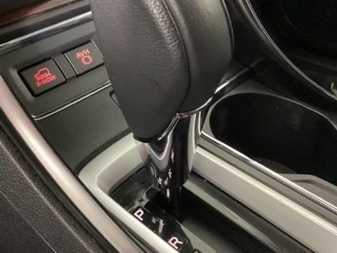 Certified 2022 Subaru Ascent Onyx Edition image 26