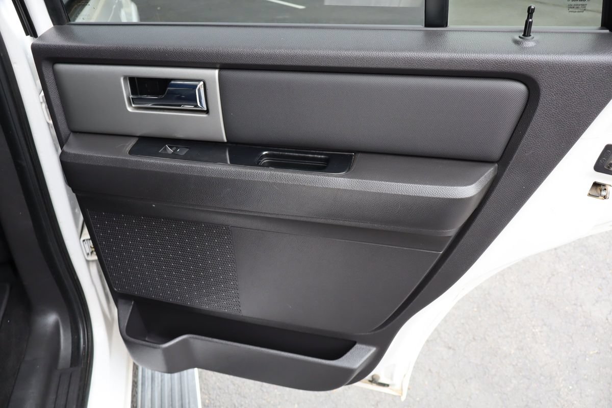 Used 2014 Ford Expedition Limited w/ Equipment Group 301A RWD image 25