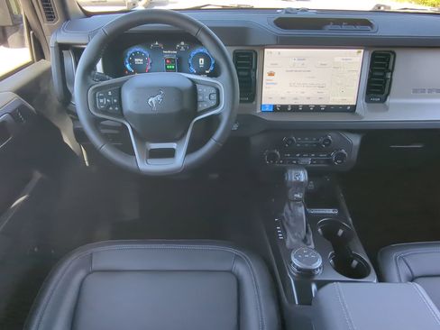 New 2026 Ford Bronco Outer Banks image 14