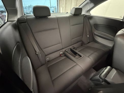Used 2011 BMW 128i Coupe image 28