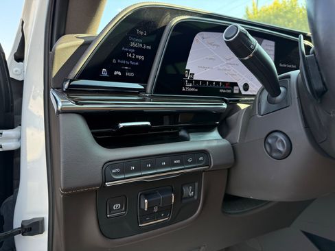 Used 2021 Cadillac Escalade Sport image 34