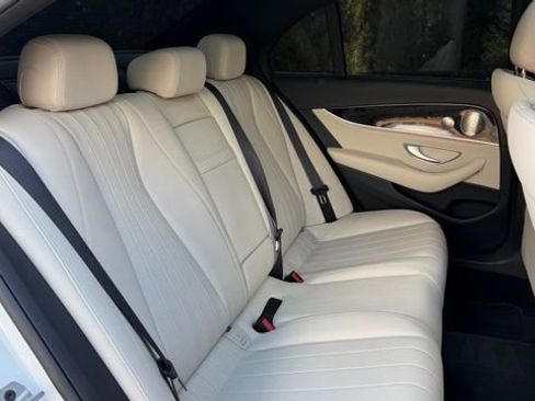 Used 2022 Mercedes-Benz E 350 Sedan w/ Driver Assistance Package image 36