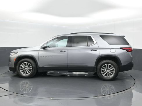 Used 2023 Chevrolet Traverse LT AWD/4WD image 4