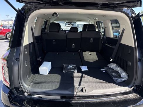 New 2025 Nissan Armada SV AWD/4WD image 19
