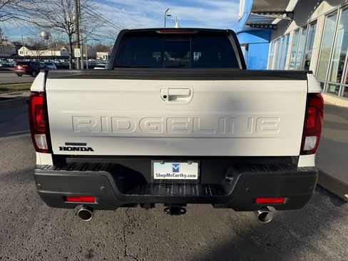 New 2026 Honda Ridgeline Black Edition image 13