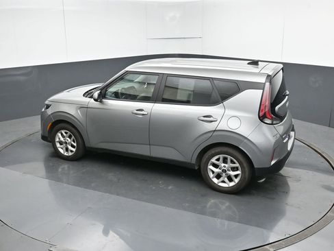 Used 2025 Kia Soul LX w/ LX Technology Package image 49