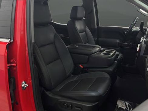 Used 2022 GMC Sierra 1500 SLT image 24