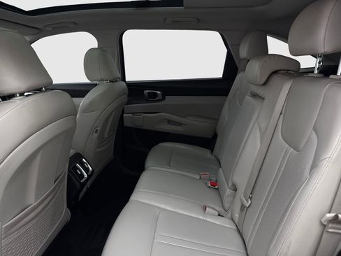 Used 2021 Kia Sorento S w/ Panoramic Sunroof Package FWD image 36