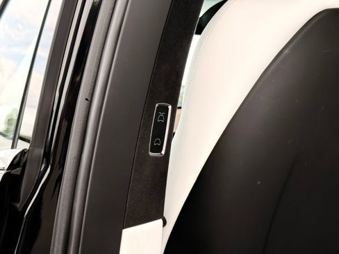 Used 2023 Tesla Model X AWD/4WD image 28