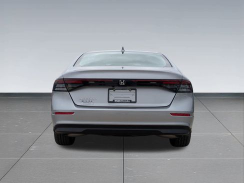 Certified 2023 Honda Accord EX image 6