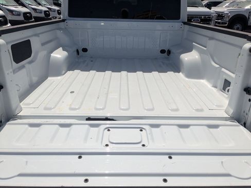 Used 2025 Jeep Gladiator Rubicon image 32