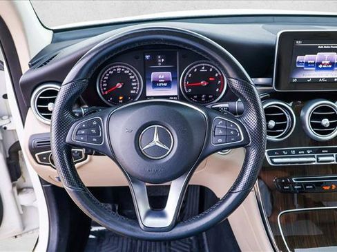 Used 2016 Mercedes-Benz GLC 300 4MATIC image 13