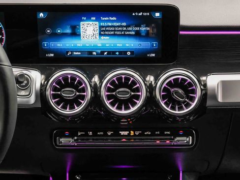 Certified 2023 Mercedes-Benz GLB 250 image 16