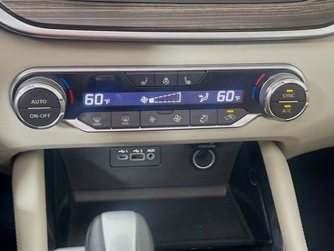 Used 2021 Nissan Altima 2.5 SL FWD image 17