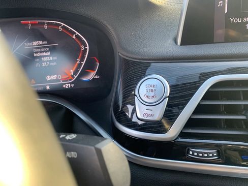 Used 2020 BMW 740i w/ M Sport Package image 18