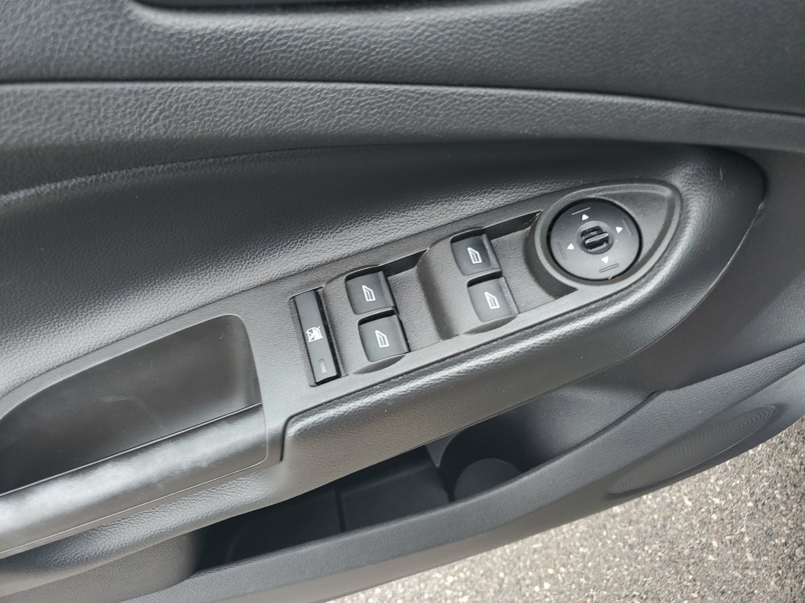 Used 2014 Ford Escape S FWD image 20