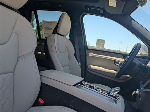 New 2026 Volvo XC90 T8 Plus w/ Protection Package AWD/4WD image 14