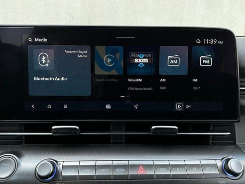 Used 2025 Hyundai Kona SEL image 32