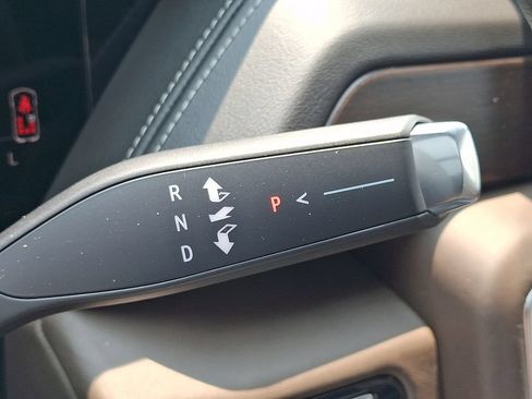 New 2026 GMC Yukon Denali Ultimate AWD/4WD image 11