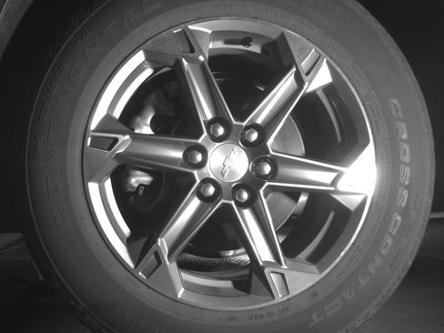 Used 2025 Chevrolet Blazer LT FWD image 12