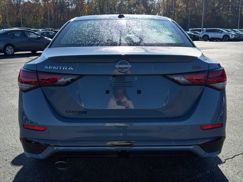 New 2025 Nissan Sentra SR image 7