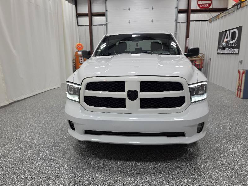 Used 2018 RAM 1500 Express RWD image 2
