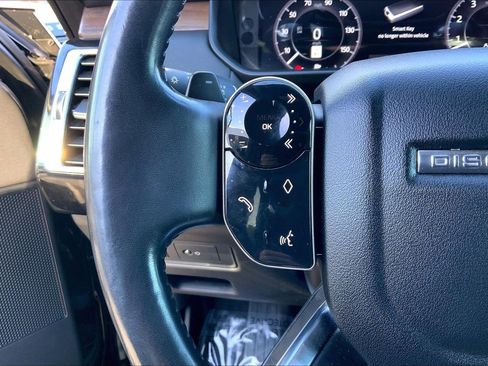 Used 2020 Land Rover Discovery HSE image 22