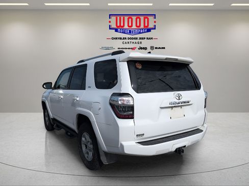 Used 2021 Toyota 4Runner SR5 AWD/4WD image 7