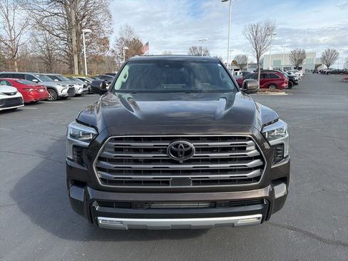Used 2024 Toyota Sequoia Limited image 2