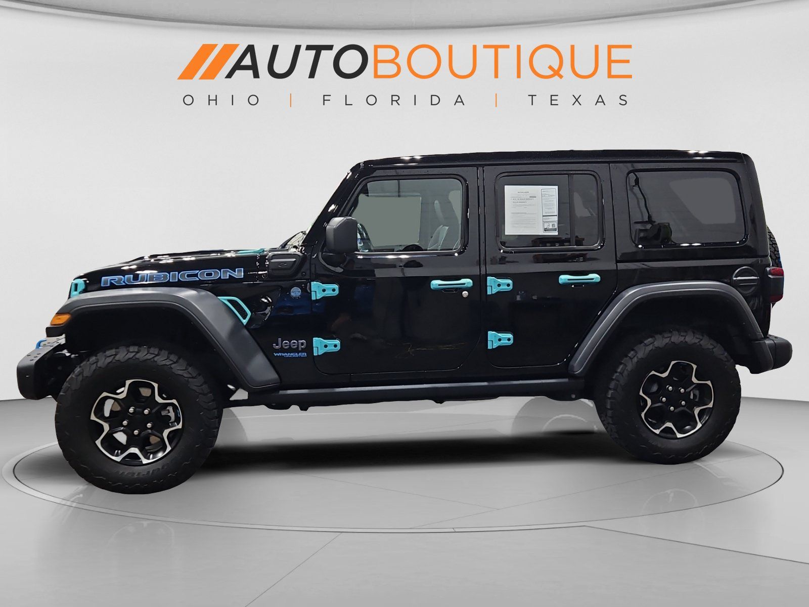 Used 2022 Jeep Wrangler Unlimited Rubicon 4xe w/ Steel Bumper Group AWD/4WD image 2