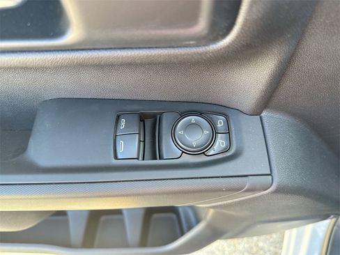 Used 2025 Chevrolet Silverado 1500 W/T image 15