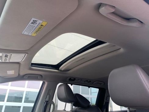 Used 2016 Honda Odyssey EX-L image 7