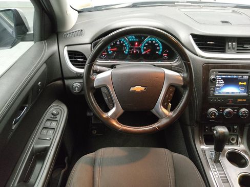Used 2017 Chevrolet Traverse LT w/ Style and Technology Package AWD/4WD image 22